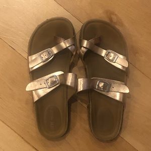 Girls Steve Madden Sandals, size 3